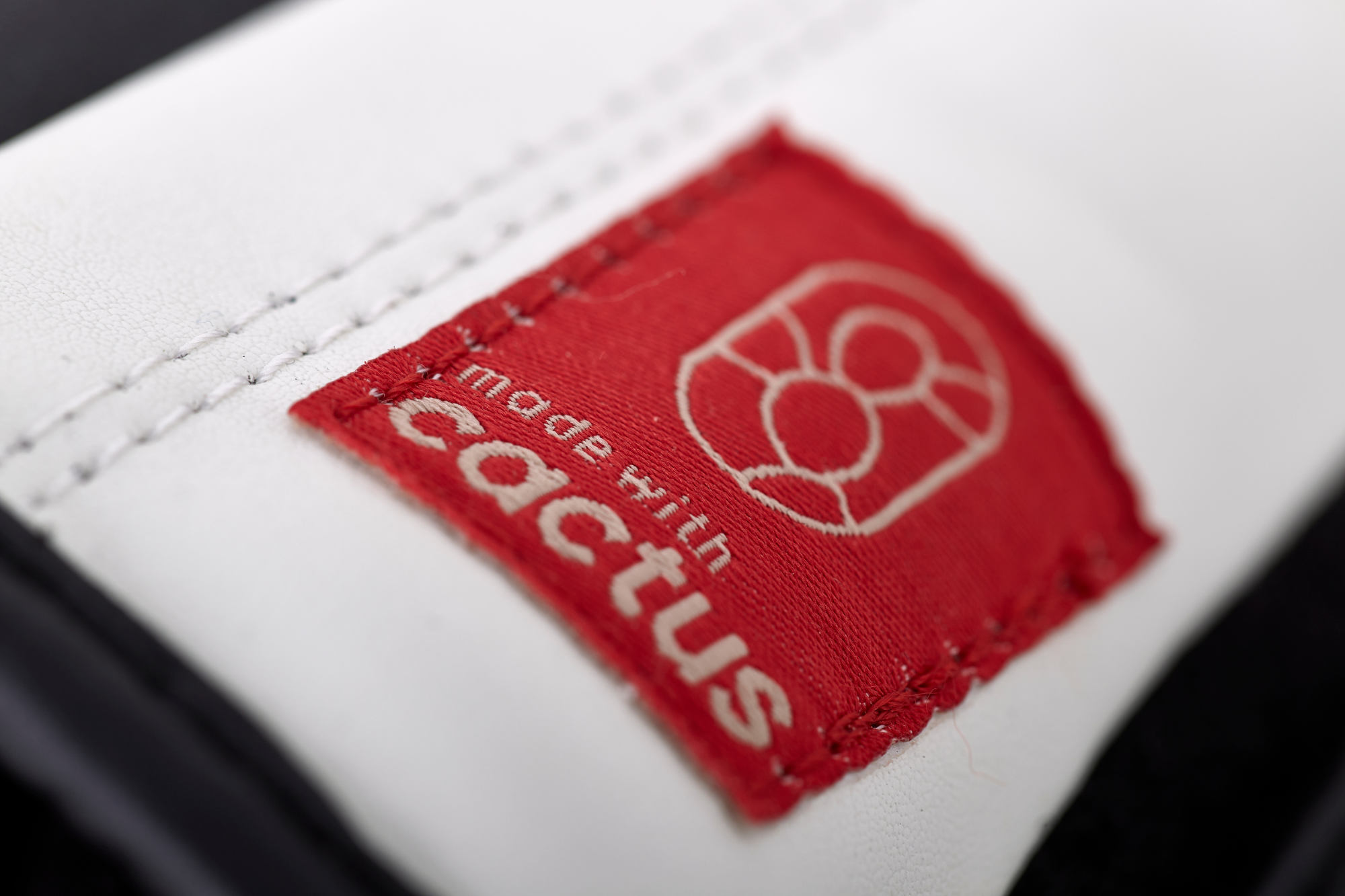 adidas Boxhandschuhe SPEED TILT 350V pro Schwarz/Weiß SPD350VTG 7 adidas Boxhandschuhe SPEED TILT 350V pro Schwarz/Weiß SPD350VTG – Bild 7