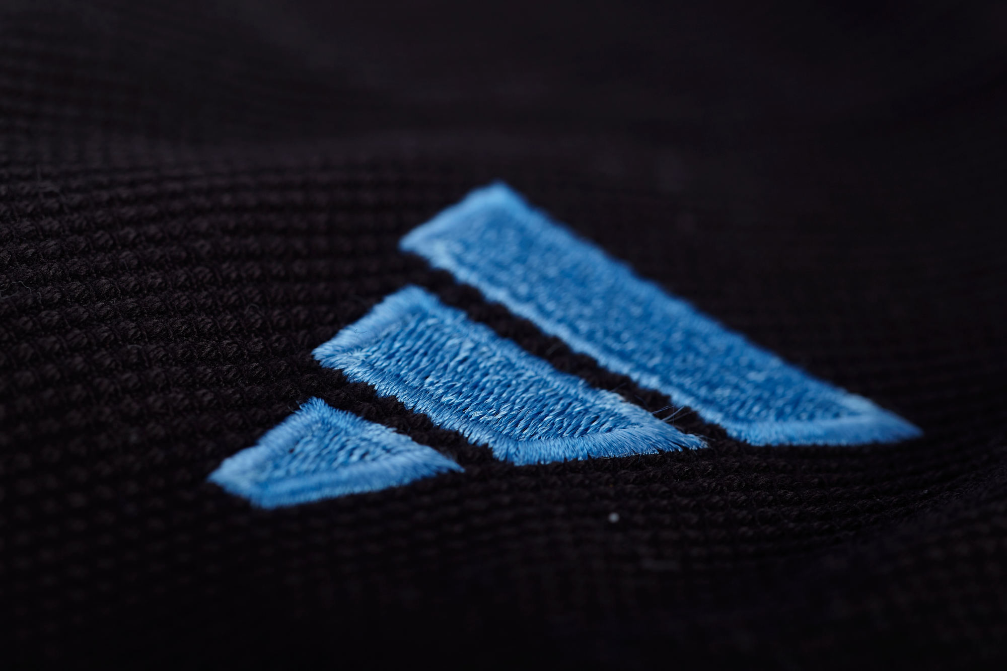 adidas BJJ Anzug Challenge 2.0 black/gradient blue JJ350 11 adidas BJJ Anzug Challenge 2.0 black/gradient blue JJ350 – Bild 11